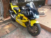 Black Yellow Honda CB1000R