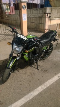 Cyber Green Yamaha FZ-S
