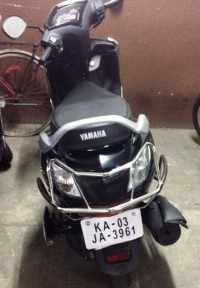 Black Yamaha Alpha