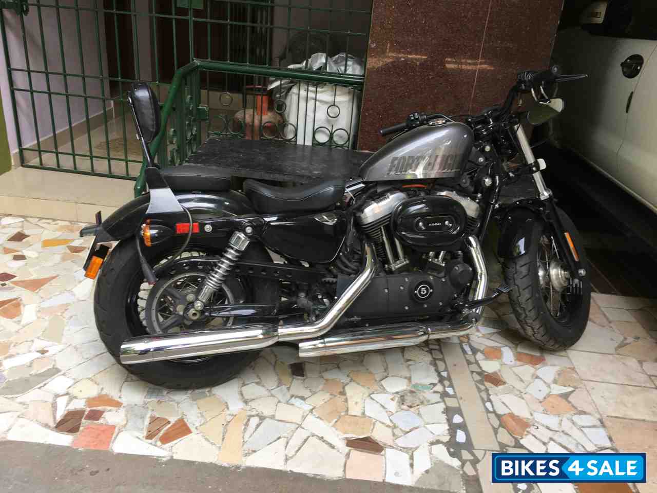 Charcoal Pearl Harley Davidson XL 1200X Forty-Eight