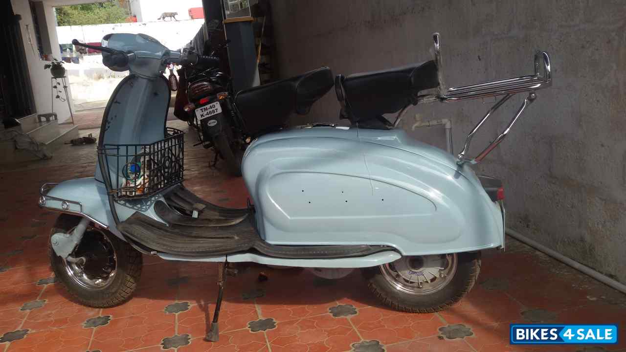 Military Grey Vintage Scooter Lamby 150