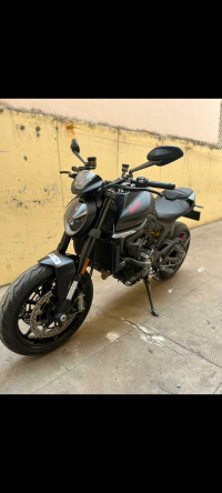 Black Ducati Monster 937cc