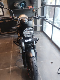 Royal Enfield Guerrilla 450 Apex 2026 Model
