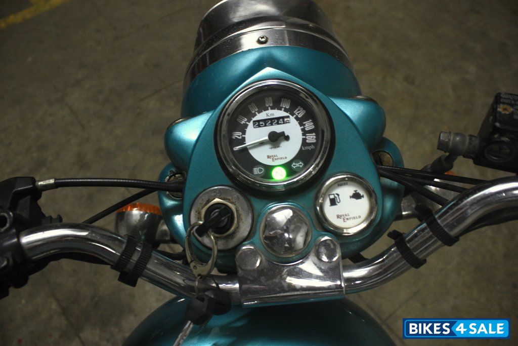 Green Royal Enfield Classic 500