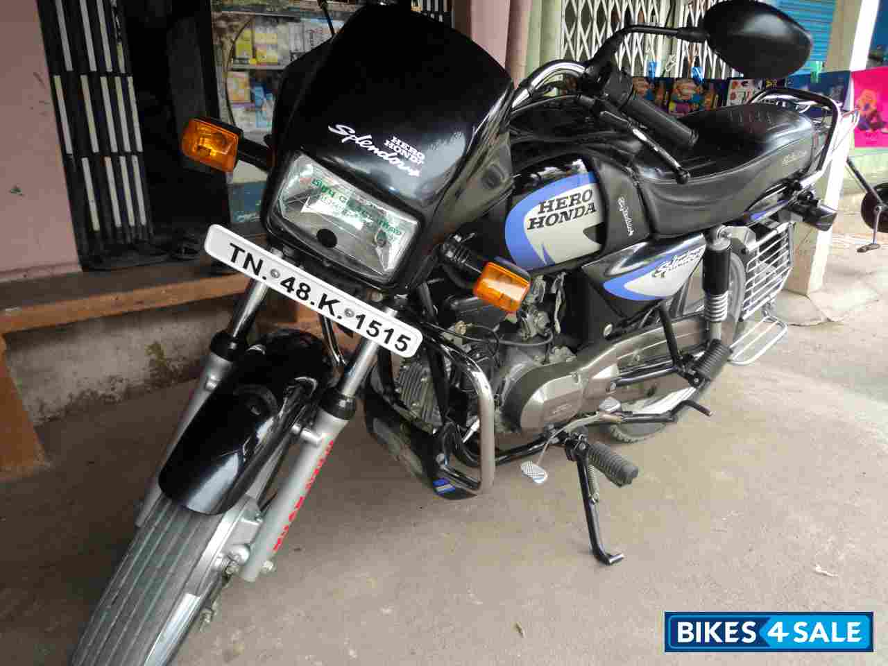 black hero splendor plus