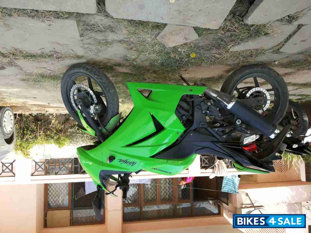 Lime Green Kawasaki Ninja 250R for sale in New Delhi. Bike is in good ...