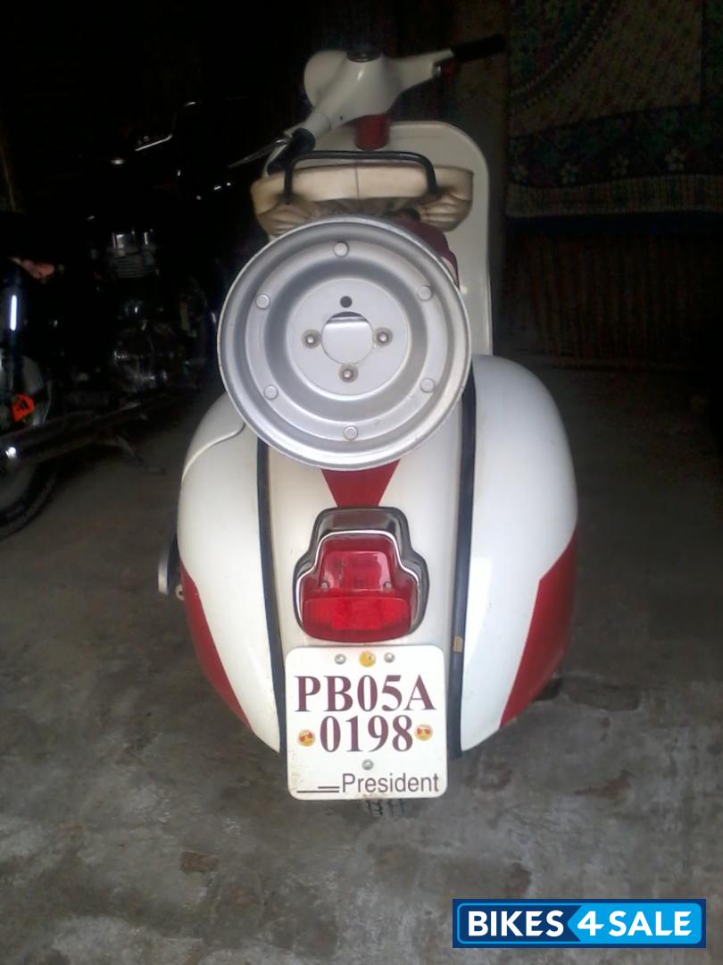 bajaj priya JungleKey.in Image 50