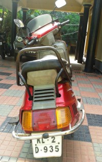 Red Kinetic Kinetic Honda