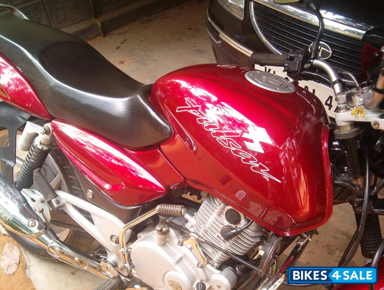 Red Bajaj Pulsar 150 DTSi