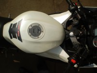 Pearl White Yamaha YZF R15
