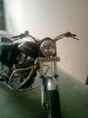 Black Royal Enfield Bullet Standard 350