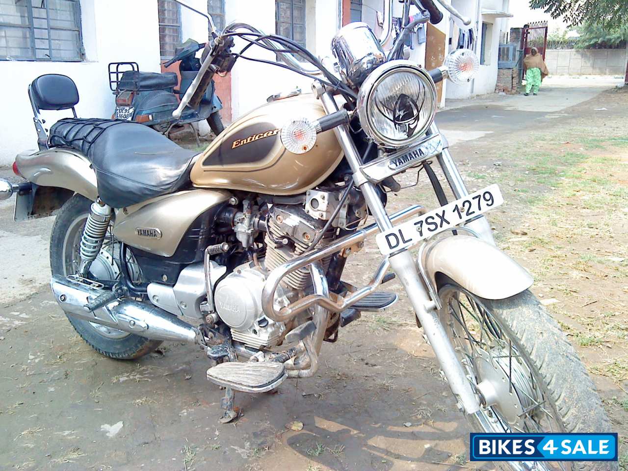Second hand Yamaha Enticer in New Delhi. Bike is vry vry good condition