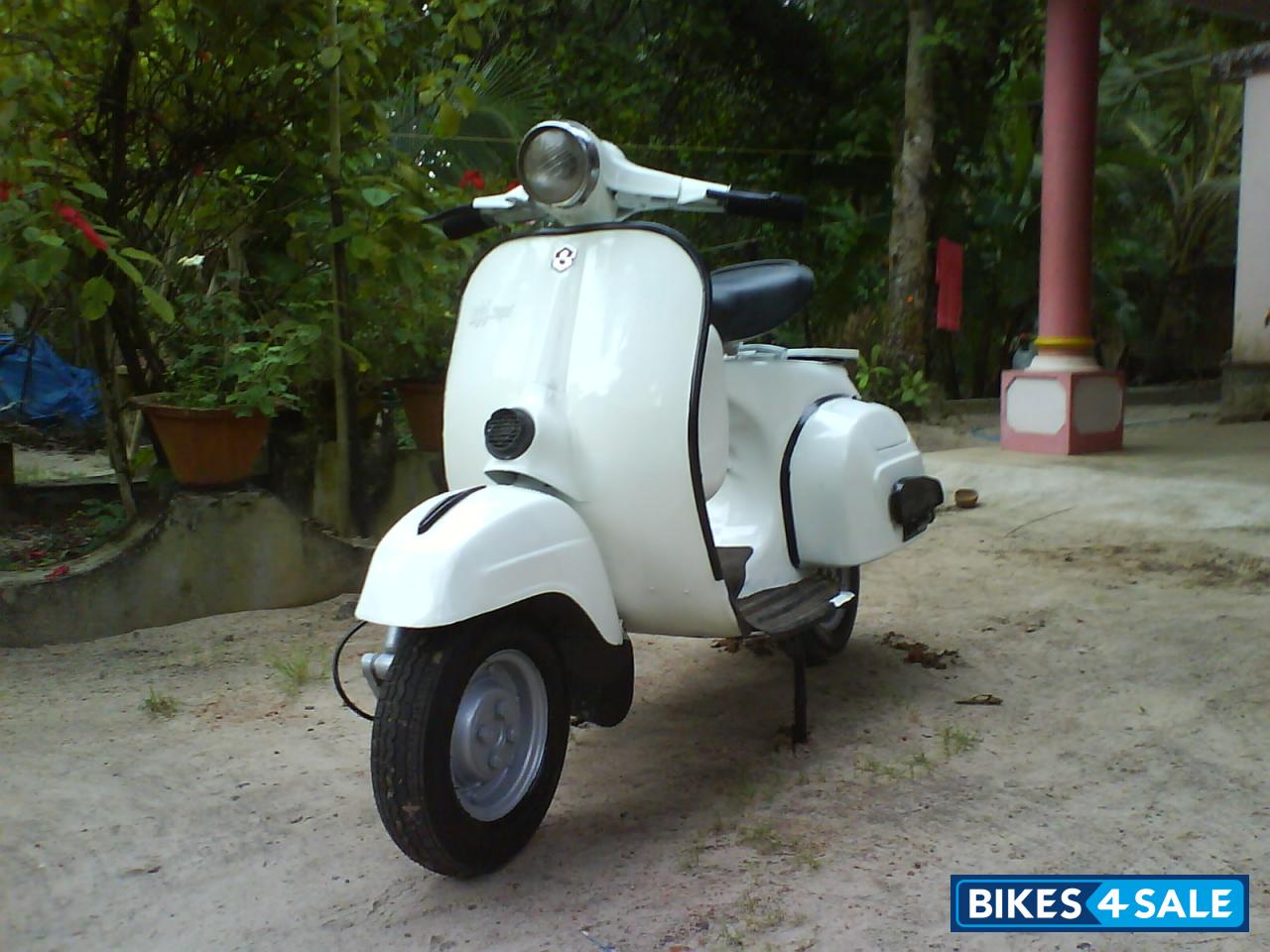 bajaj chetak self start