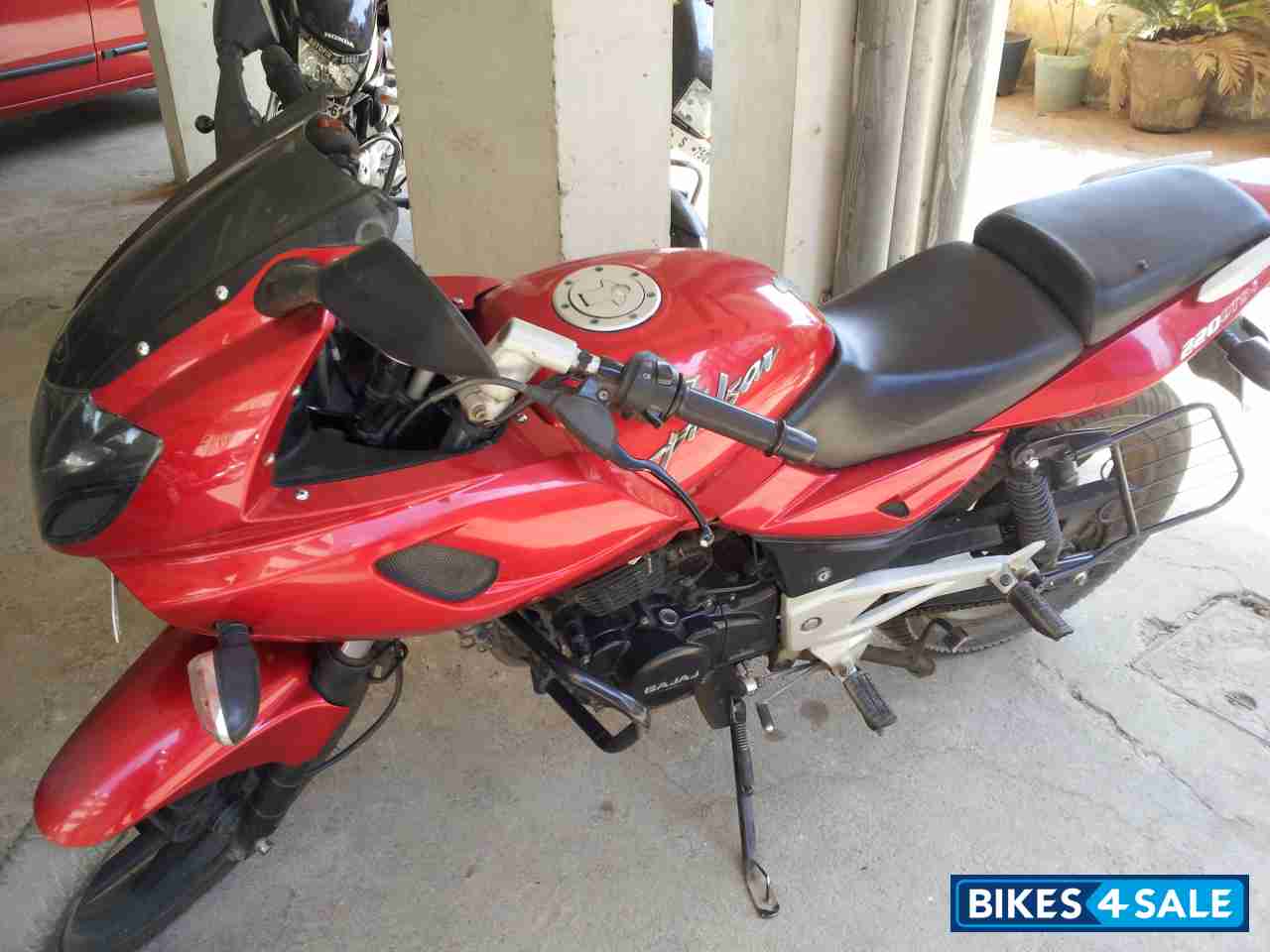 Bajaj+pulsar+220s+review