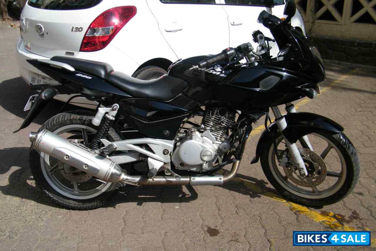 Bajaj+pulsar+220s+review