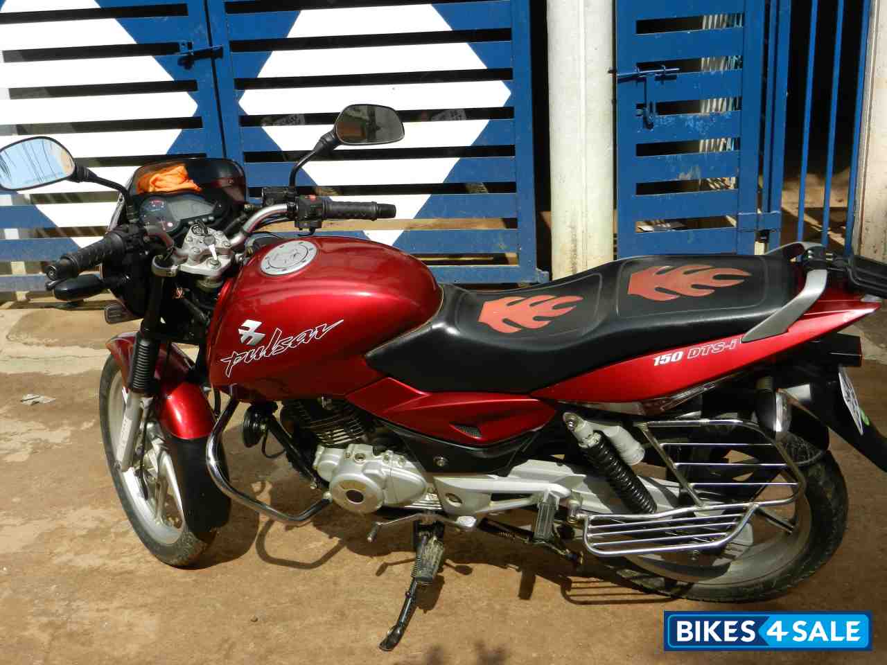 Bajaj Pulsar 150 DTSi Bajaj Pulsar 150 DTSi