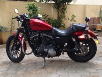 Red Harley Davidson Iron 883