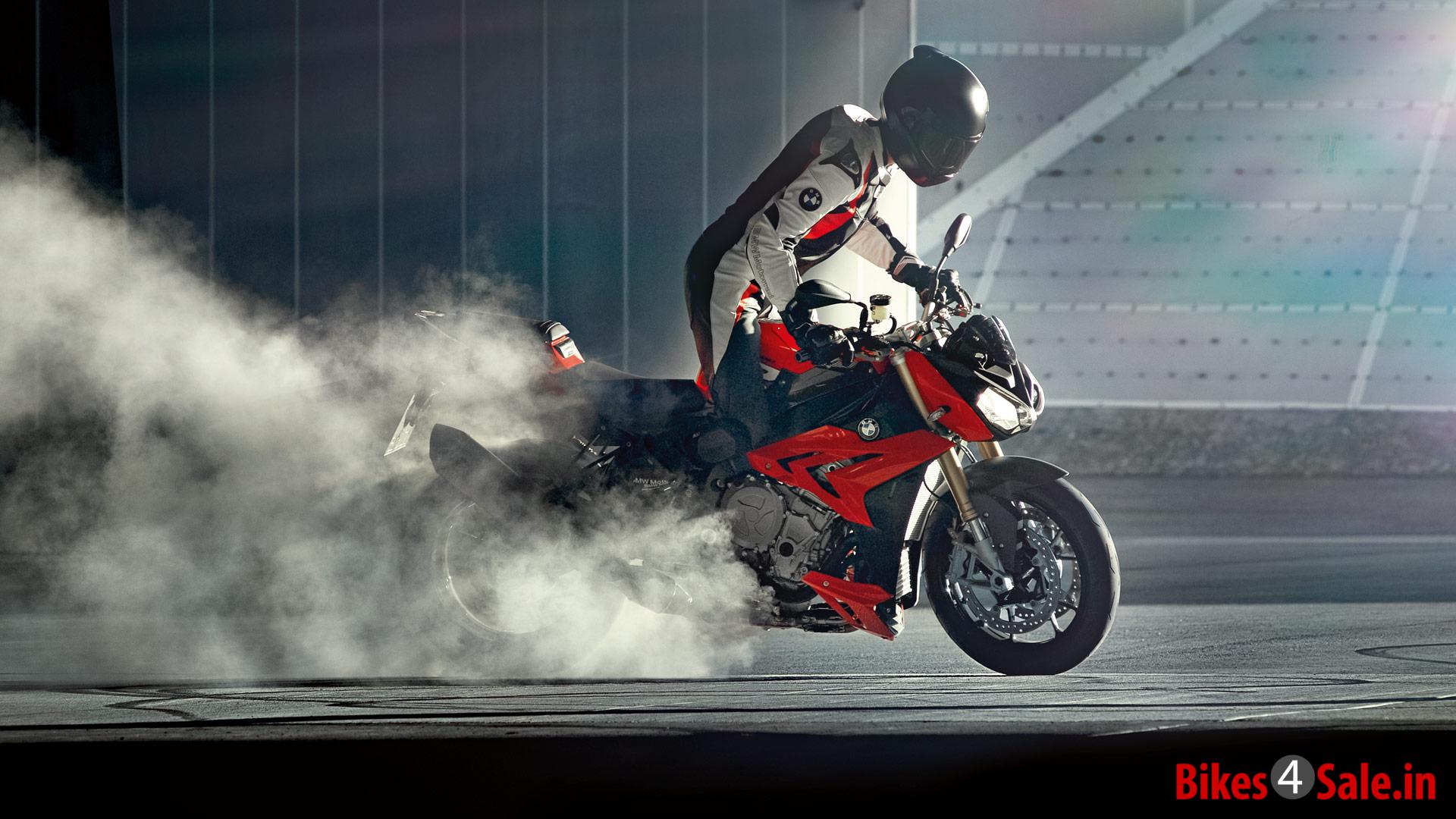 Pictures of BMW S 1000 R