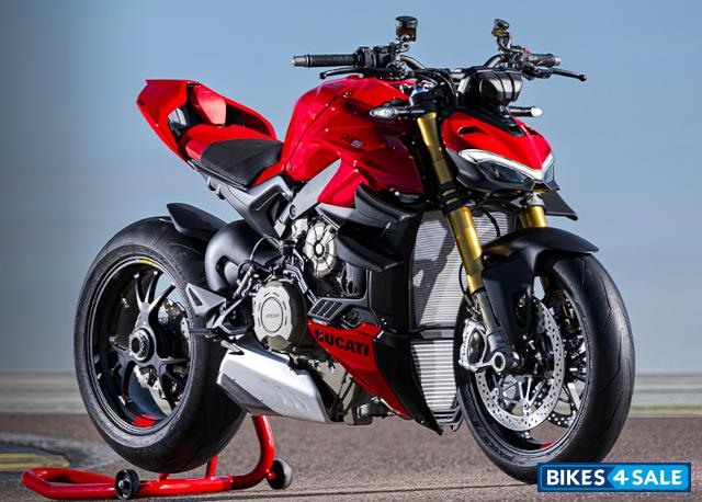 Ducati Streetfighter V4 2024