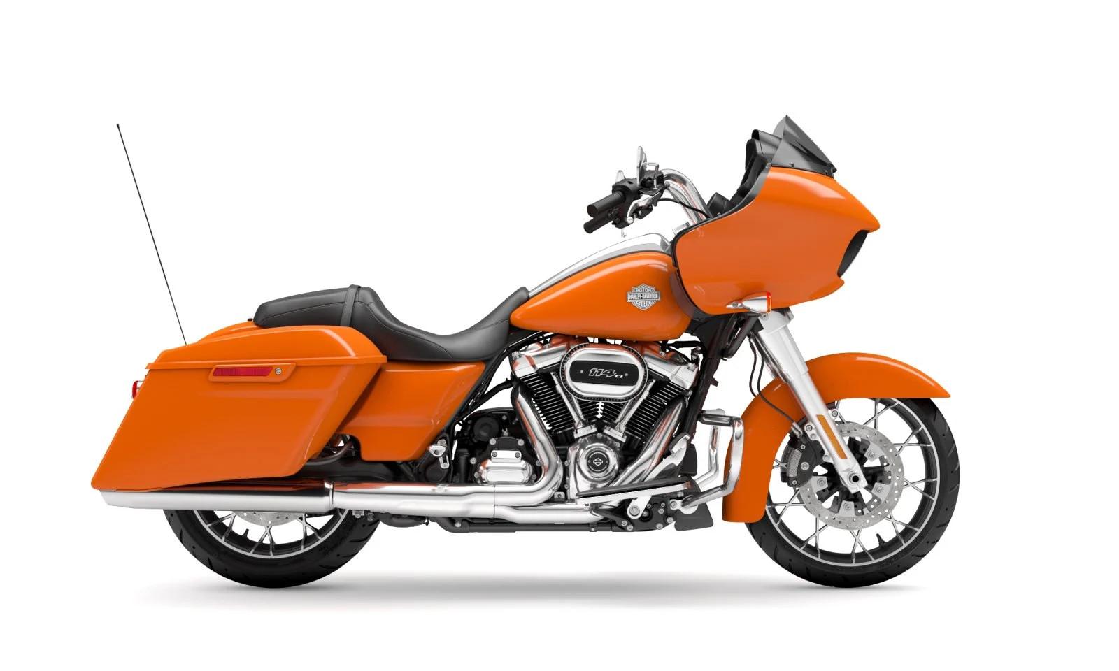 Harley Davidson 2023 Road Glide Special - Baja Orange with Chrome Finish