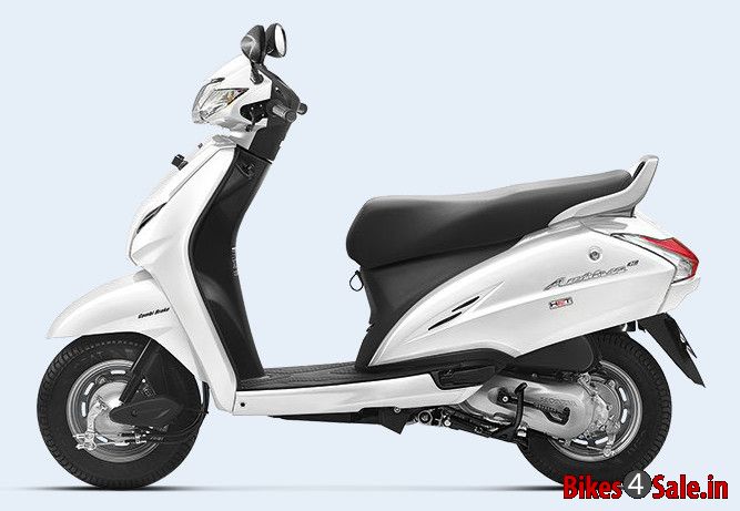 Honda Activa 3G - Pearl Amazing White Colour