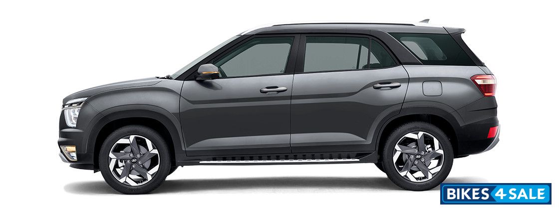 Hyundai Alcazar Platinum 2.0L MPi 7 Seater Petrol - Side View