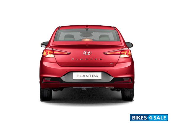 Hyundai Elantra 2.0L SX(O) Petrol AT - Rear View