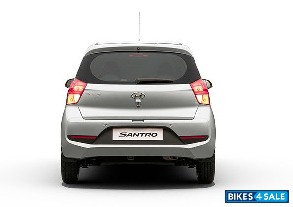 Hyundai Santro 1.1L Sportz Petrol AMT - Rear View