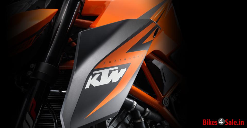 Side kits of KTM 1290 Super Duke R