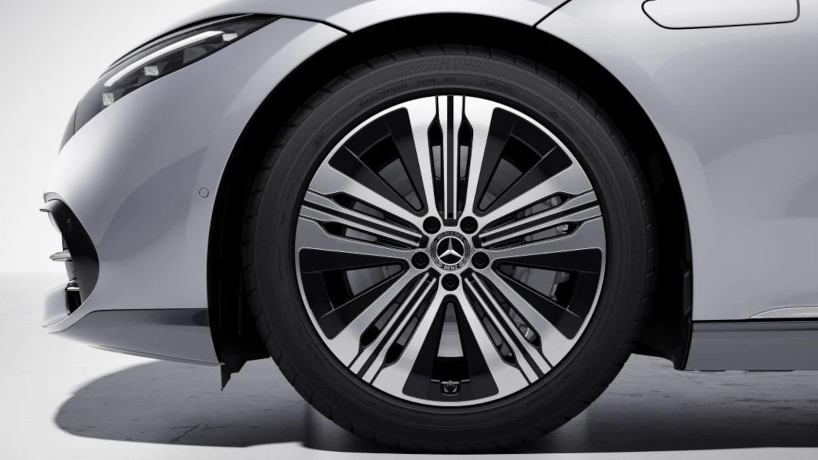 Mercedes-Benz EQB - 5-twin spoke light-alloy wheels