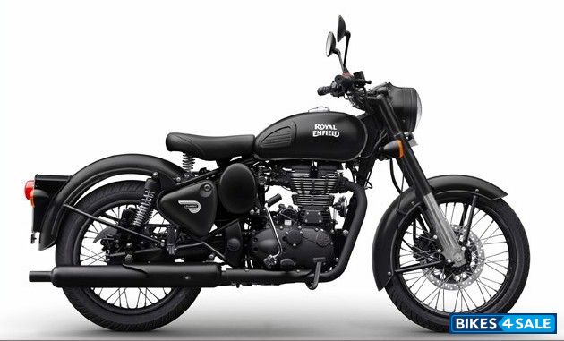 Royal Enfield Classic 500 - Stealth Black