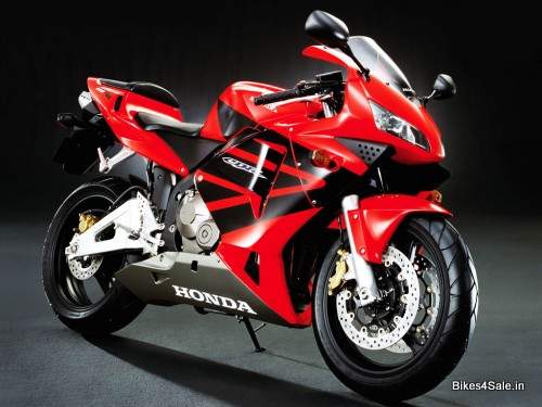 Honda to Launch CBR 500 and CB 500 in India in 2013