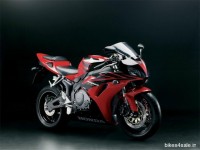 Honda CBR FireBlade Wallpaper