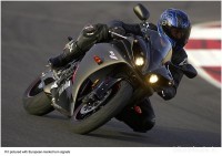 Yamaha R1 2009 Photo