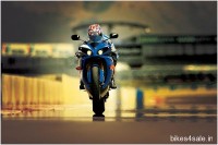 Yamaha R1 2009 Photo