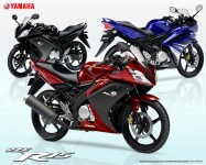 Yamaha YZF R15 Wallpaper