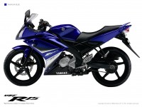 Yamaha YZF R15 Wallpaper