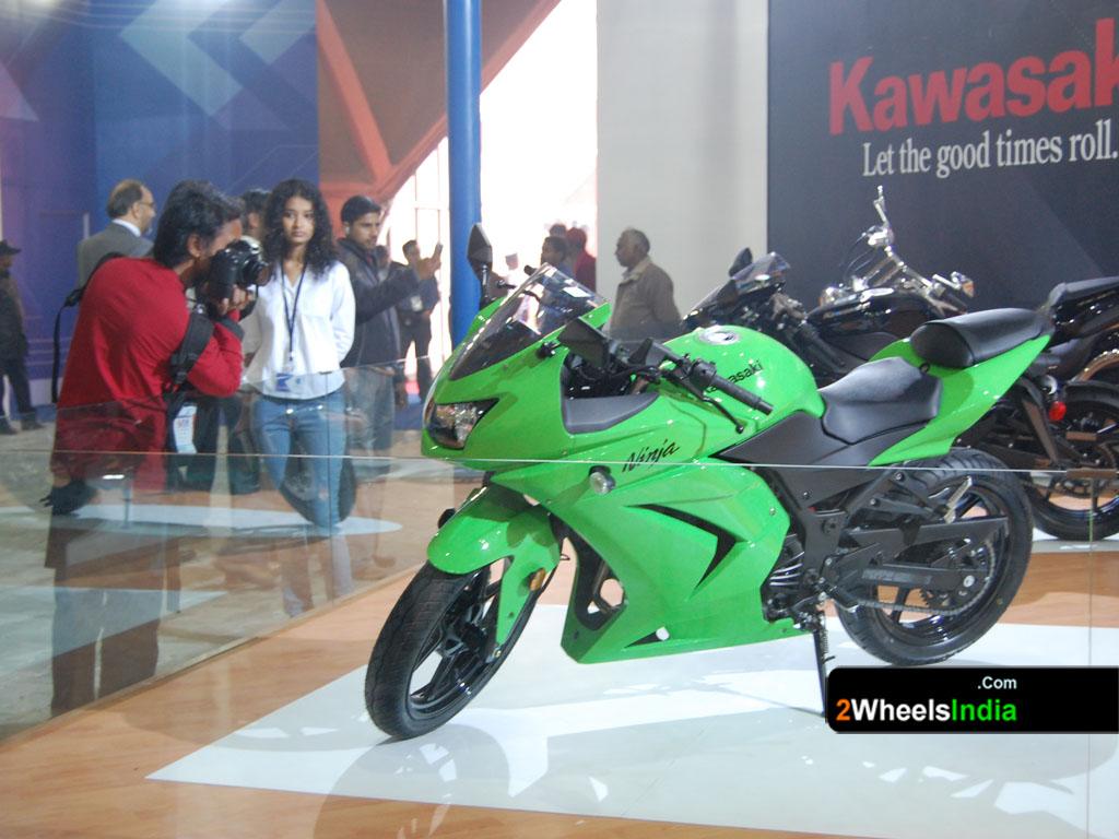 bajaj kawasaki ninja 250