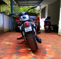 Chrome And Black Royal Enfield Bullet Machismo A350