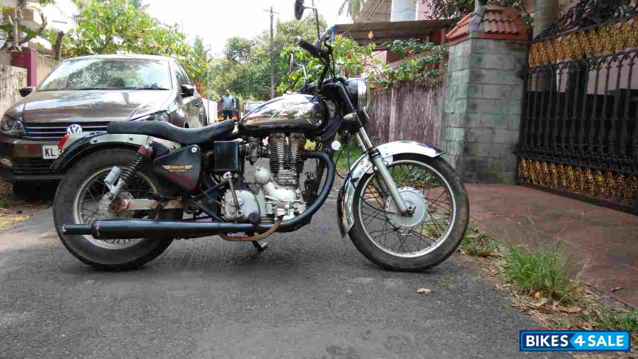 Chrome And Black Royal Enfield Bullet Machismo A350 Chrome And Black Royal Enfield Bullet Machismo A350