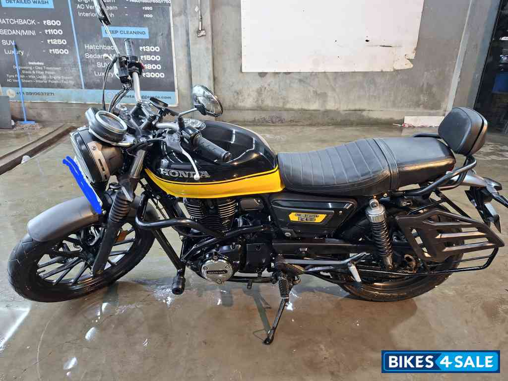 Honda CB350RS