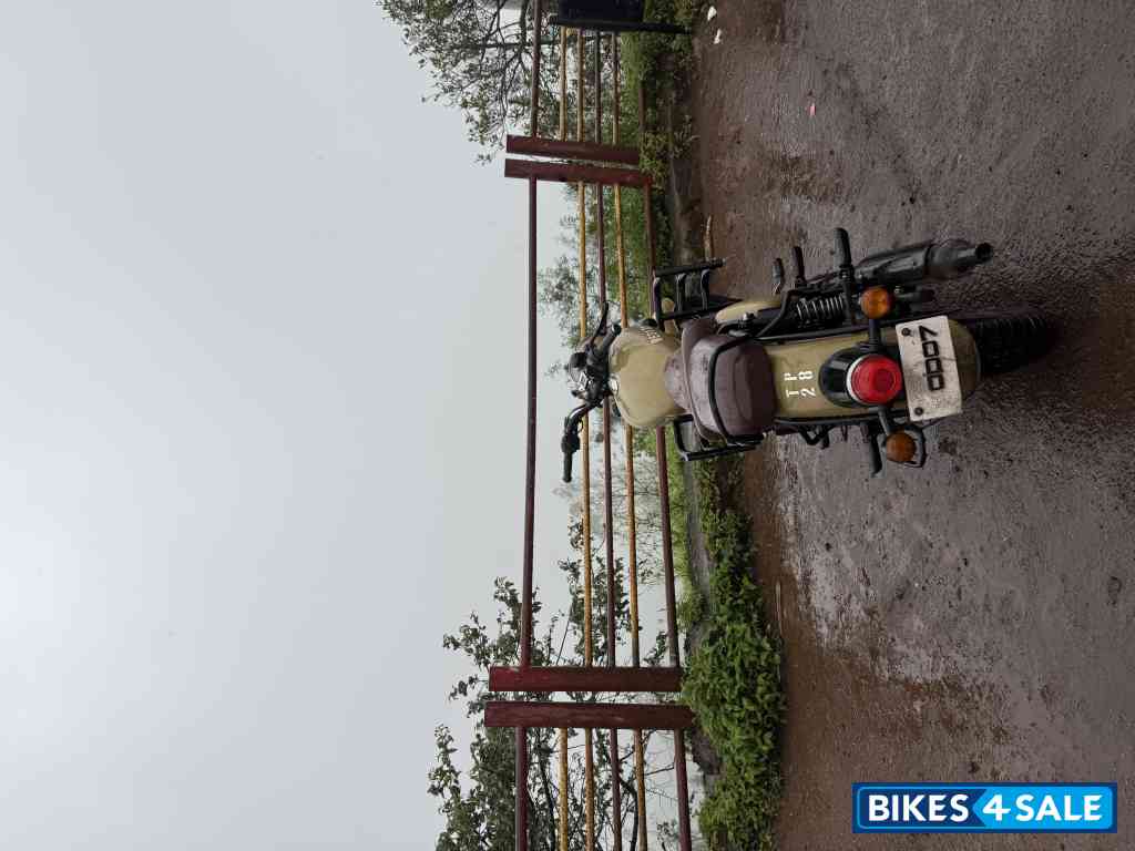 Sand Royal Enfield Classic 350