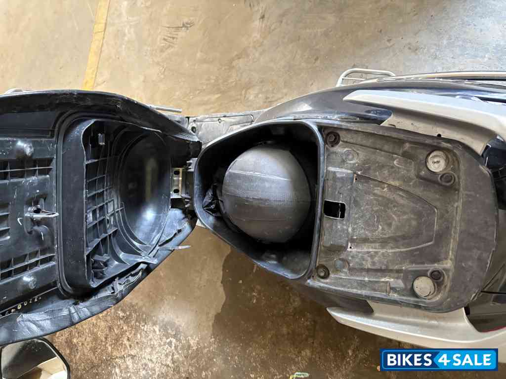 Pearl Siren Blue-a Honda 2023 Activa 125 H-Smart