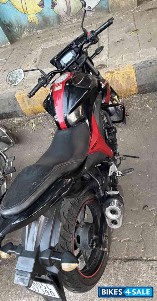 Red And Black Suzuki Gixxer 150 Red And Black Suzuki Gixxer 150