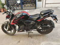 TVS Apache RTR 200 4V