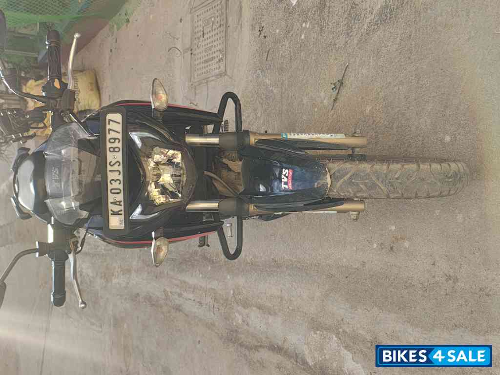 TVS Apache RTR 200 4V TVS Apache RTR 200 4V