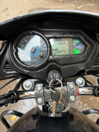 Pearl Blue Honda SP125