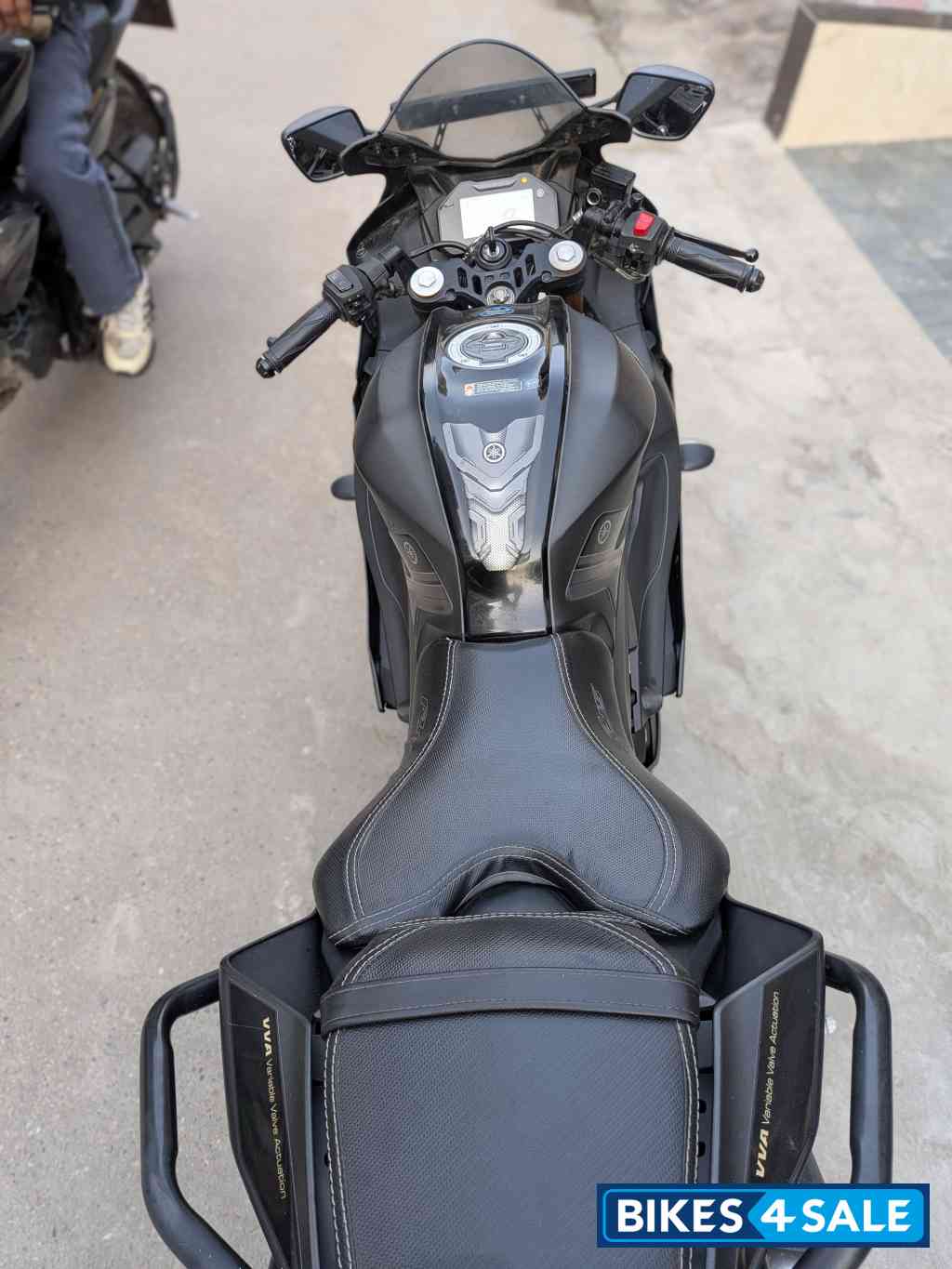 Matt Black Yamaha R15 V4