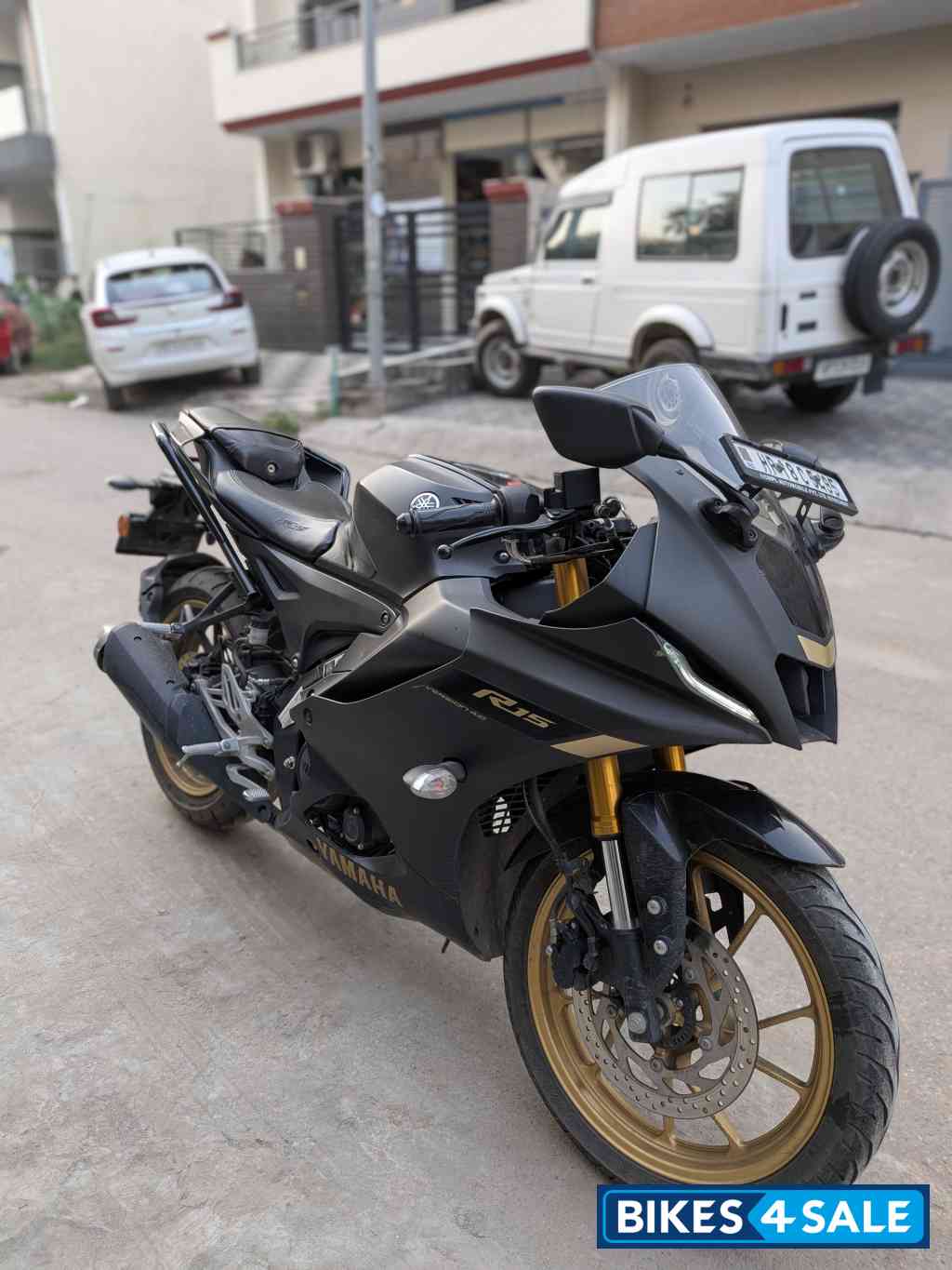 Matt Black Yamaha R15 V4 Matt Black Yamaha R15 V4