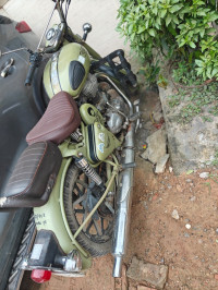 Pista Green Royal Enfield Classic Desert Storm